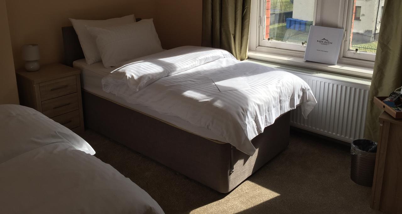 The Bank House Bed & Breakfast คินลอคคลีเวน ภายนอก รูปภาพ