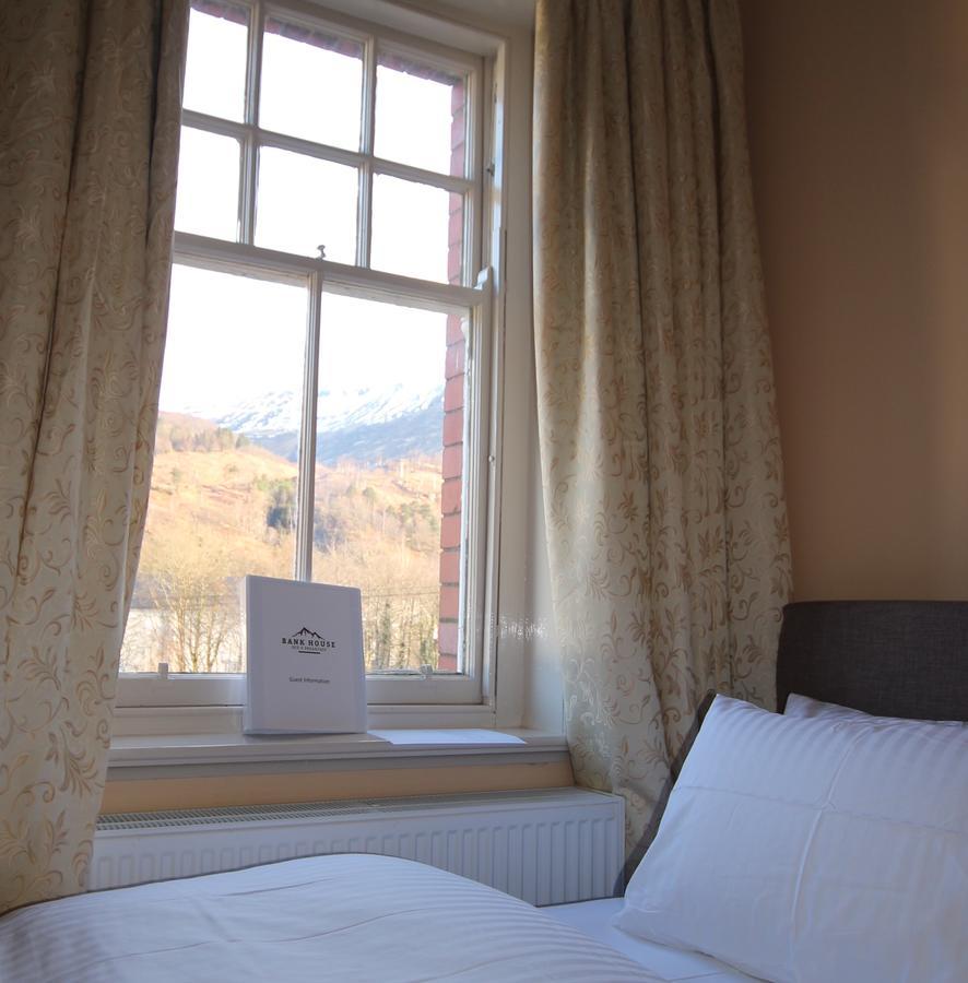 The Bank House Bed & Breakfast คินลอคคลีเวน ภายนอก รูปภาพ